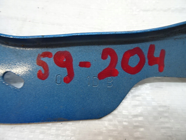 фото №10, Renault captur ліва кронштейн крила передній перед 625b57566r