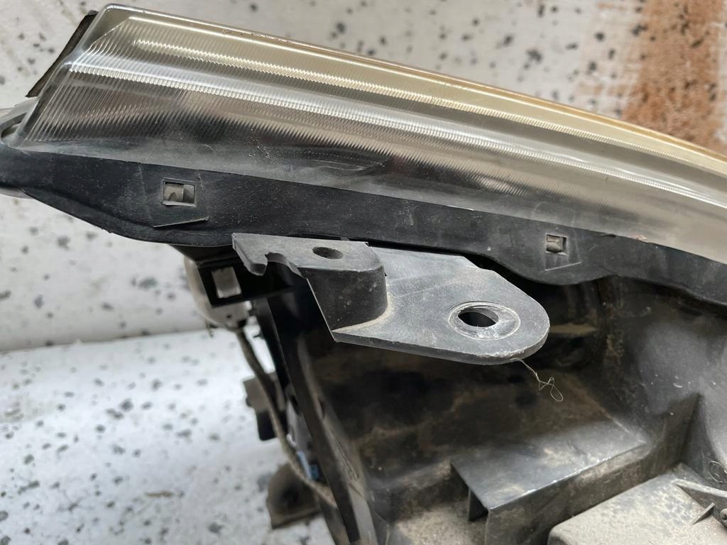 фото №8, Лампа передняя левая vel satis 820014357e