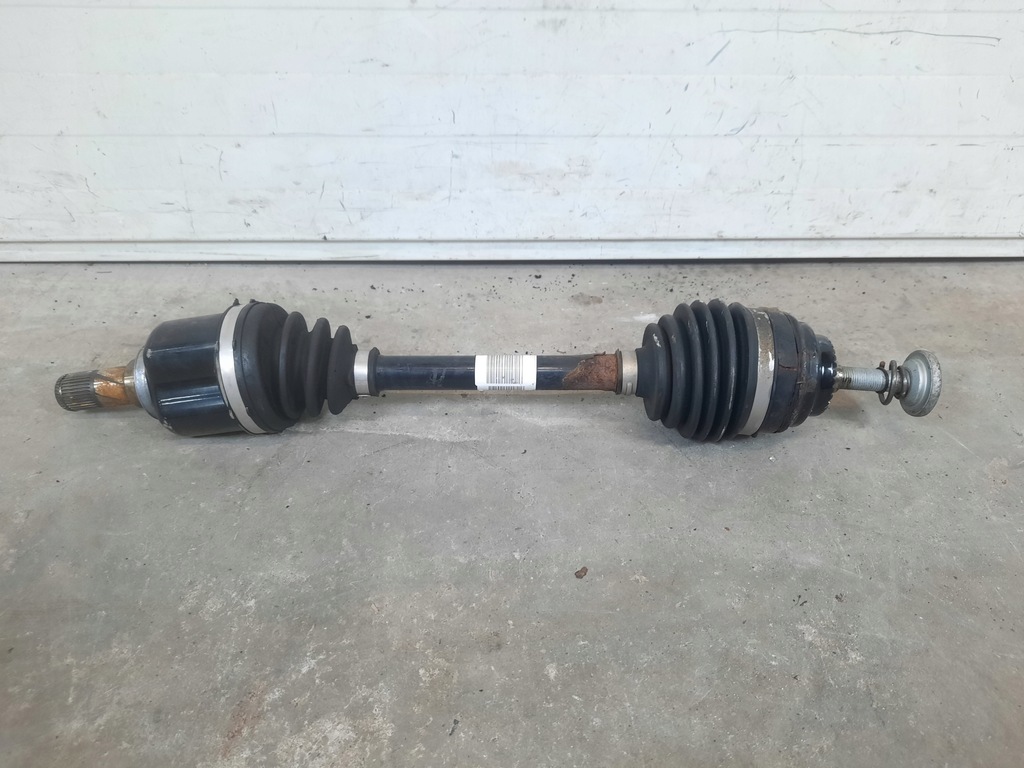 фото №1, Приводной вал передняя левая mini cooper f55 f56 f57 8643361