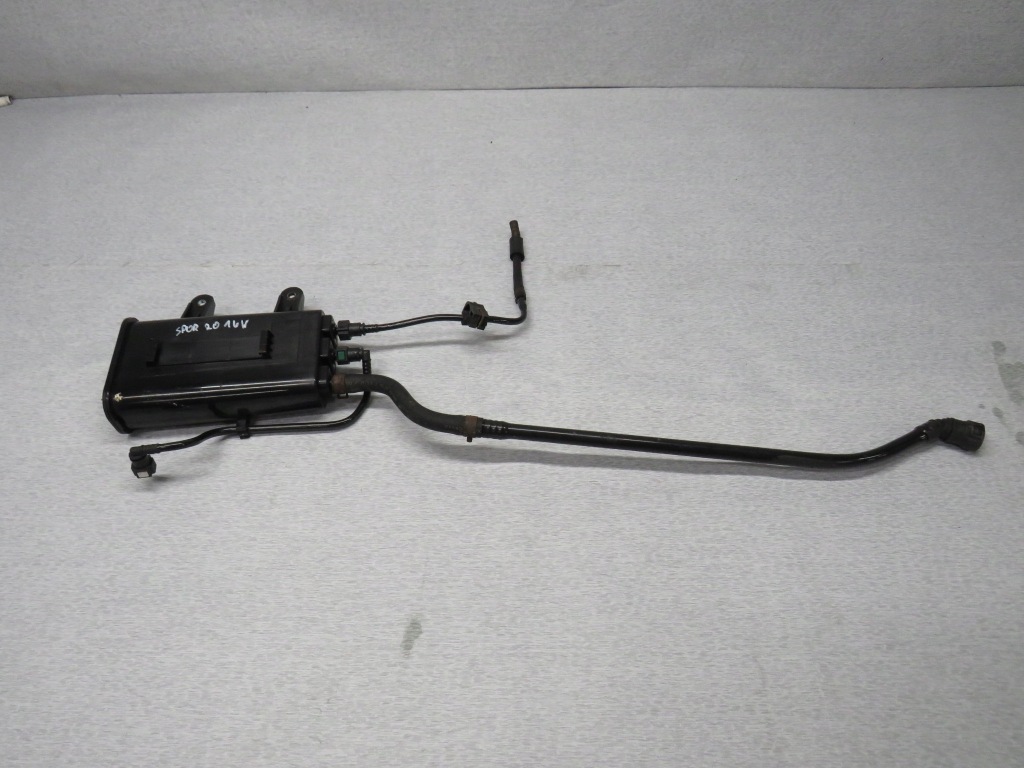 фото №1, Kia sportage iii 2.0 16v фильтр угольный корпус