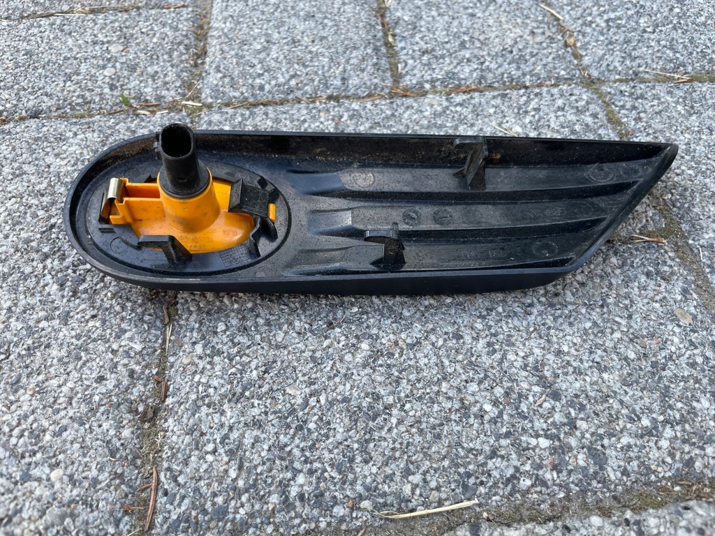 фото №2, Mini r55 r56 r57 решётка рамка поворотник правый