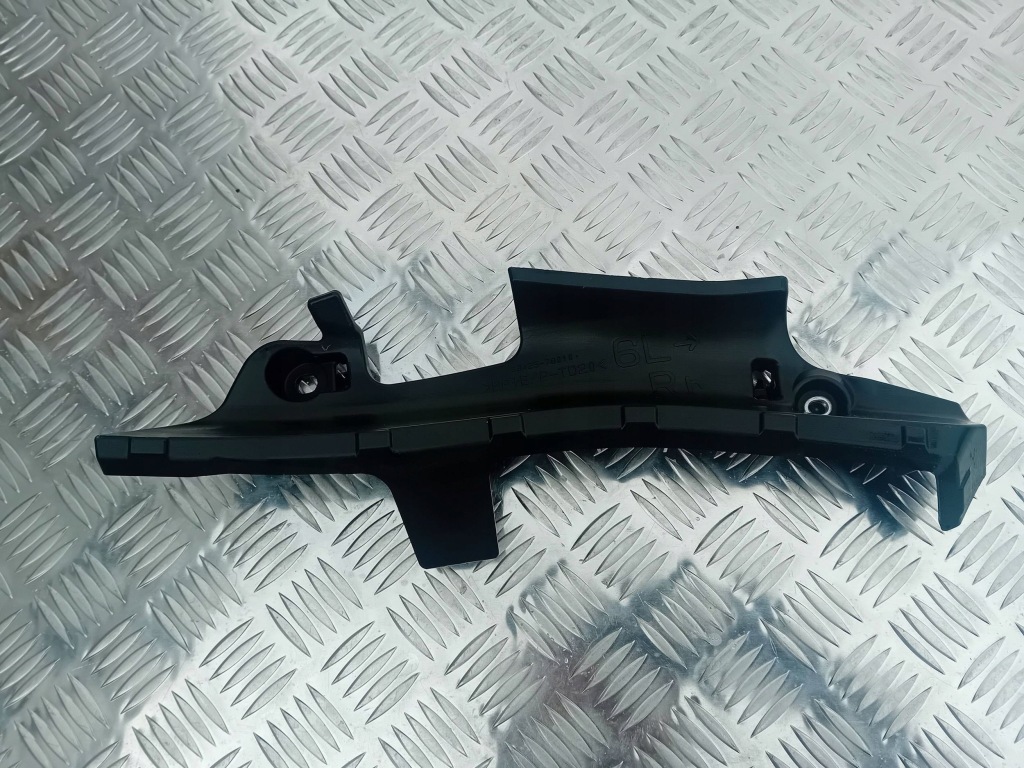 Купити Заглушка дах ліва lexus nx lift 66425-78010