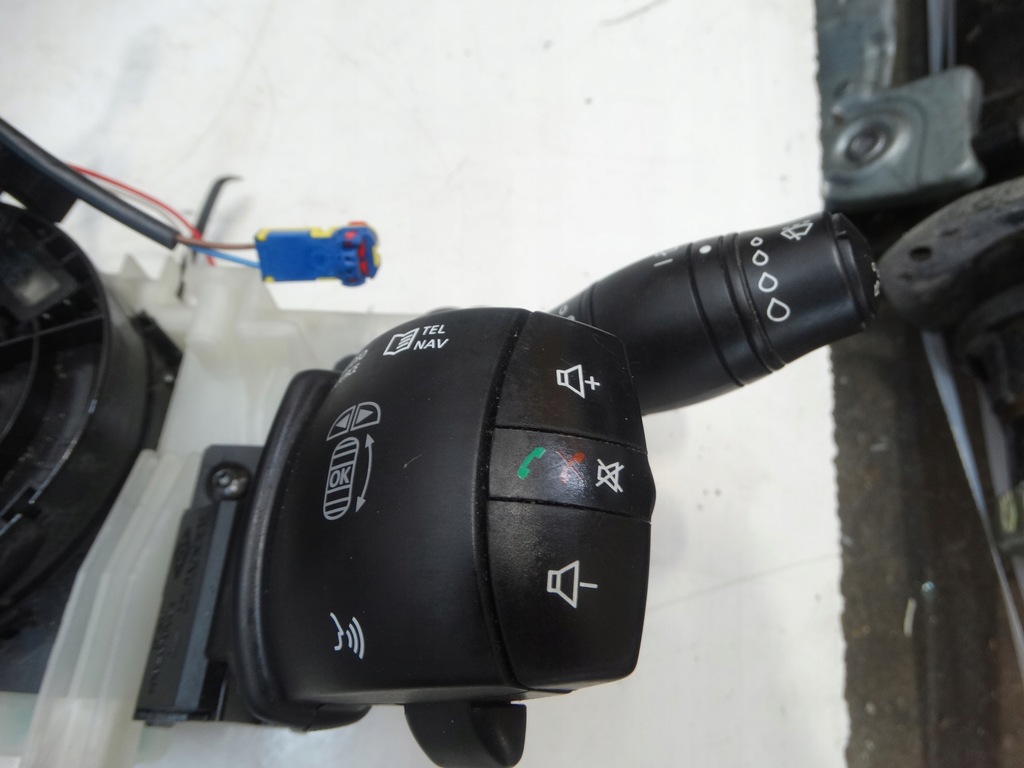 фото №6, Перемикач комбінований керма renault megane iii scenic iii 255670019r-b