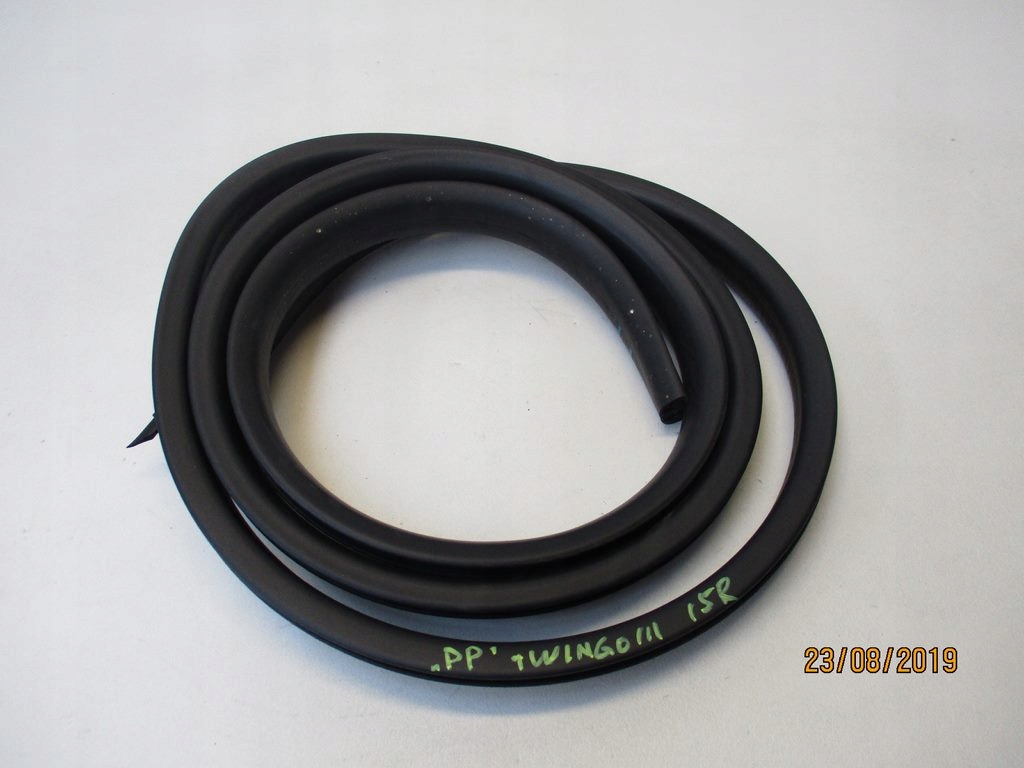 фото №1, Прокладка дверь правый перед renault twingo iii