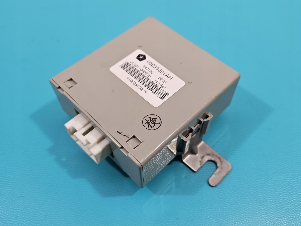 Купить Блок управления модуль привода jeep compass 1 06-16 05033301ah