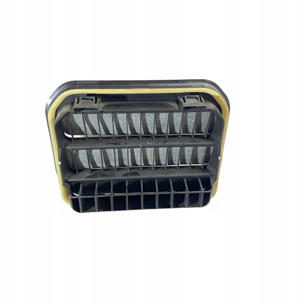 Ford kuga iii 2021 ліва сторона решітка вентиляційна pod бампером заднім Недорого