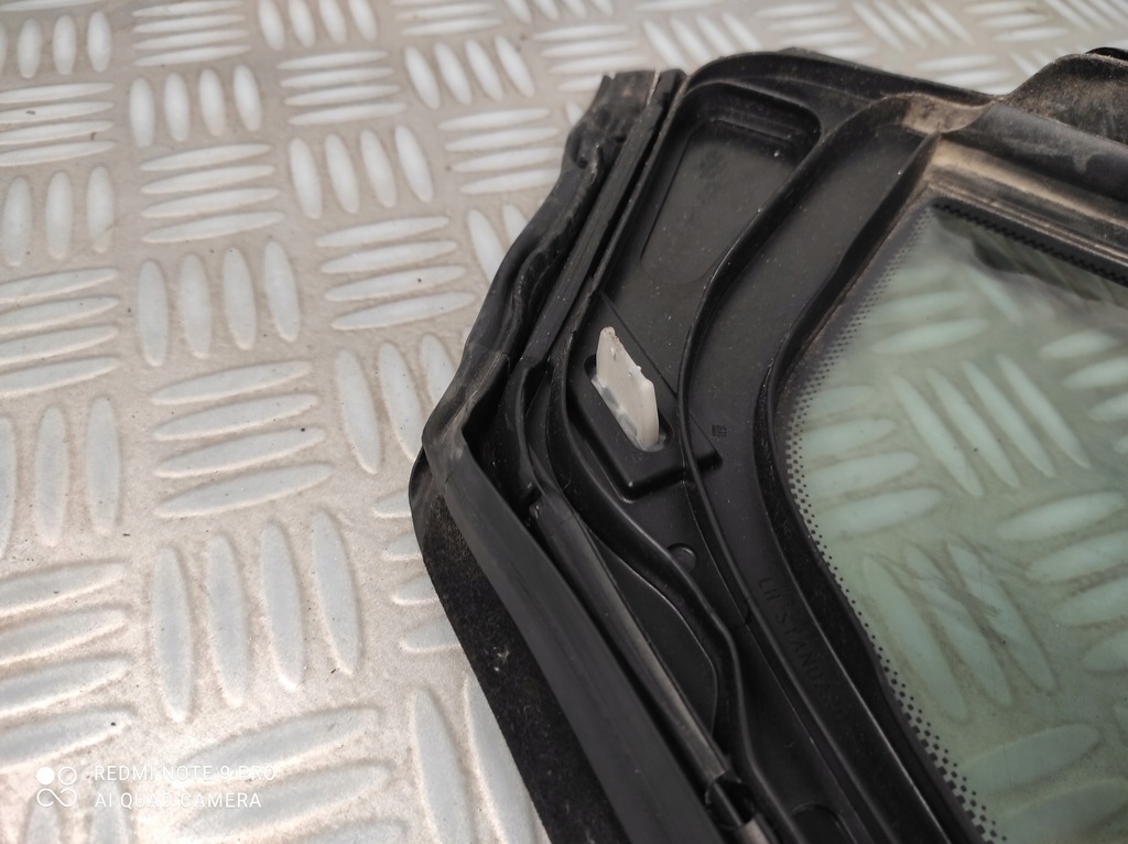 фото №8, Стекло стекло прокладка дверь передних левых opel astra v k 2015