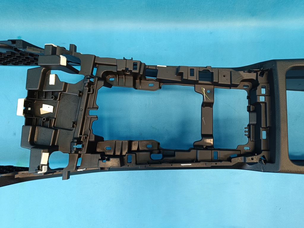 фото №10, Audi q5 fy lift 2.0 tdi 150kw 2022 r туннель средний 80b863241a 80b863241