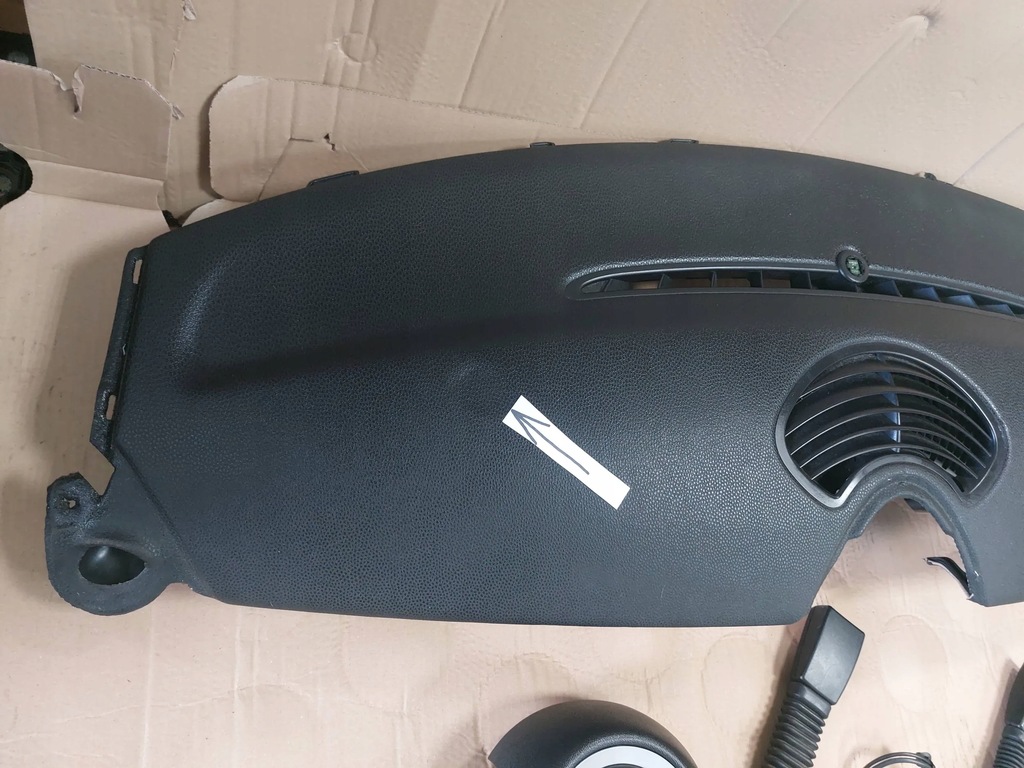 фото №7, Приборная панель консоль подушка безопасности mini cooper r56