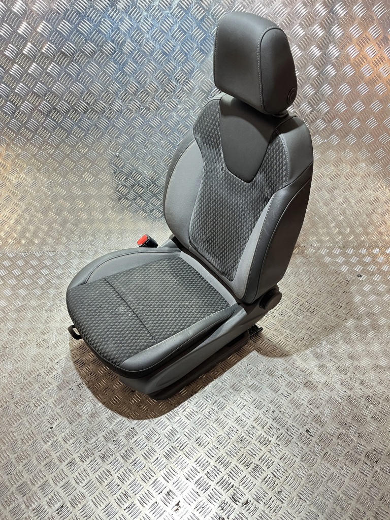 Сидіння перед ліве opel crossland x 17- англієць Ціна