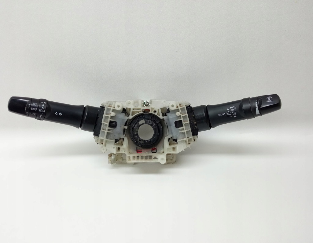 фото №1, Переключатель комбинированный света mitsubishi l200 iv 2.5 di-d 8651a134