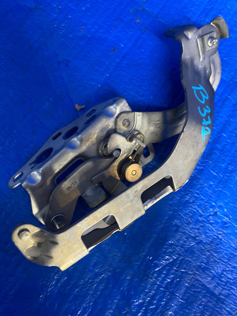 фото №4, Оригінальний петля капот сторона ліва a2058800828