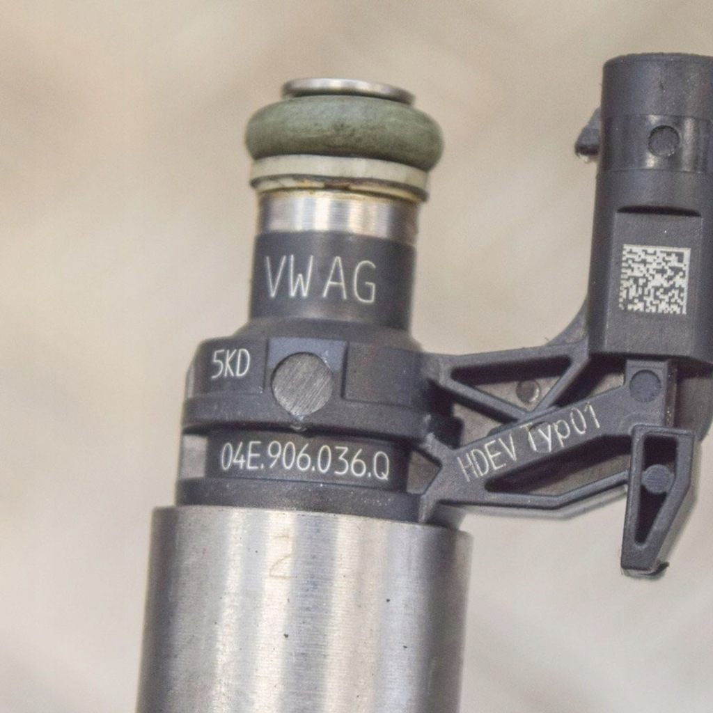 фото №7, Audi a4 s4 b9 8w 2016 форсунки / комплект