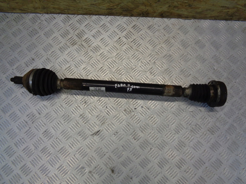 фото №1, Volkswagen оригінальний номер 6q0407272 привідний вал