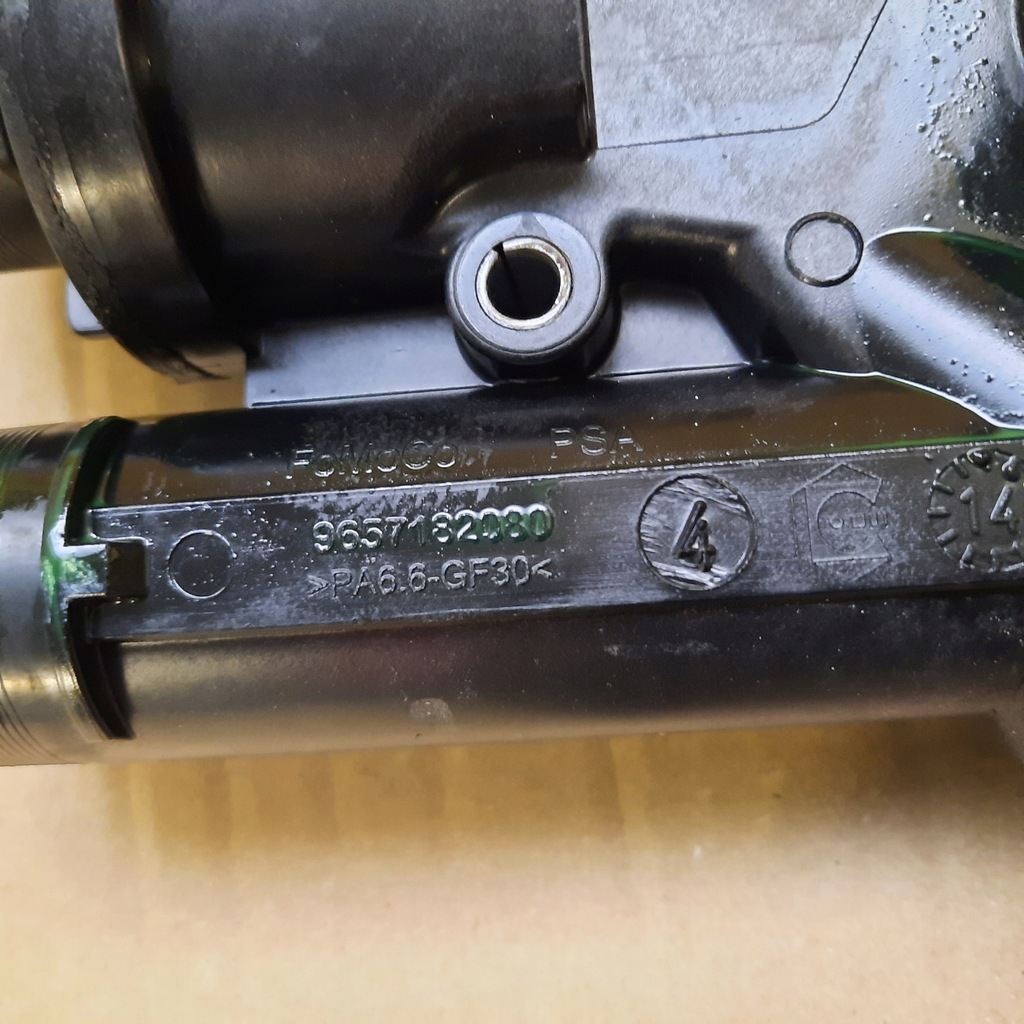 фото №5, Набір корпус термостата 9657182080 do range rover evoque 2.2