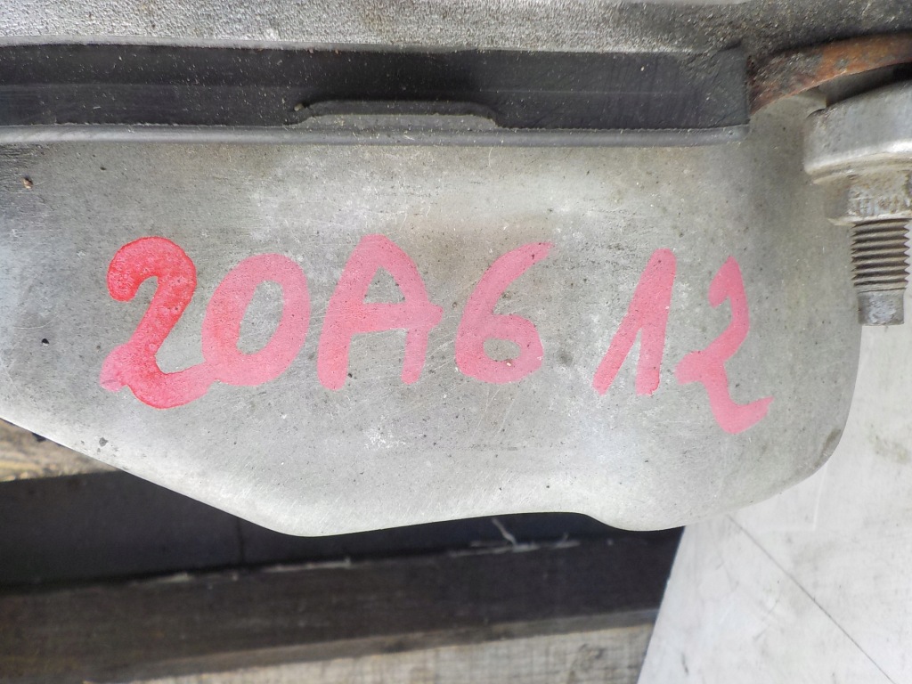 Peugeot 2008 16r 1.2 vti 82km коробка передач передач pół автоматична коробка передач 20a612 Київ