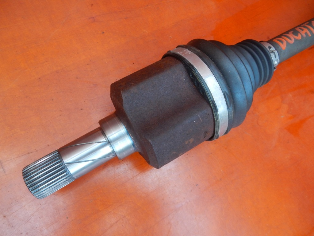 Привідний вал ліва ducato boxer jumper 16'' 3.0 06- Оригінал