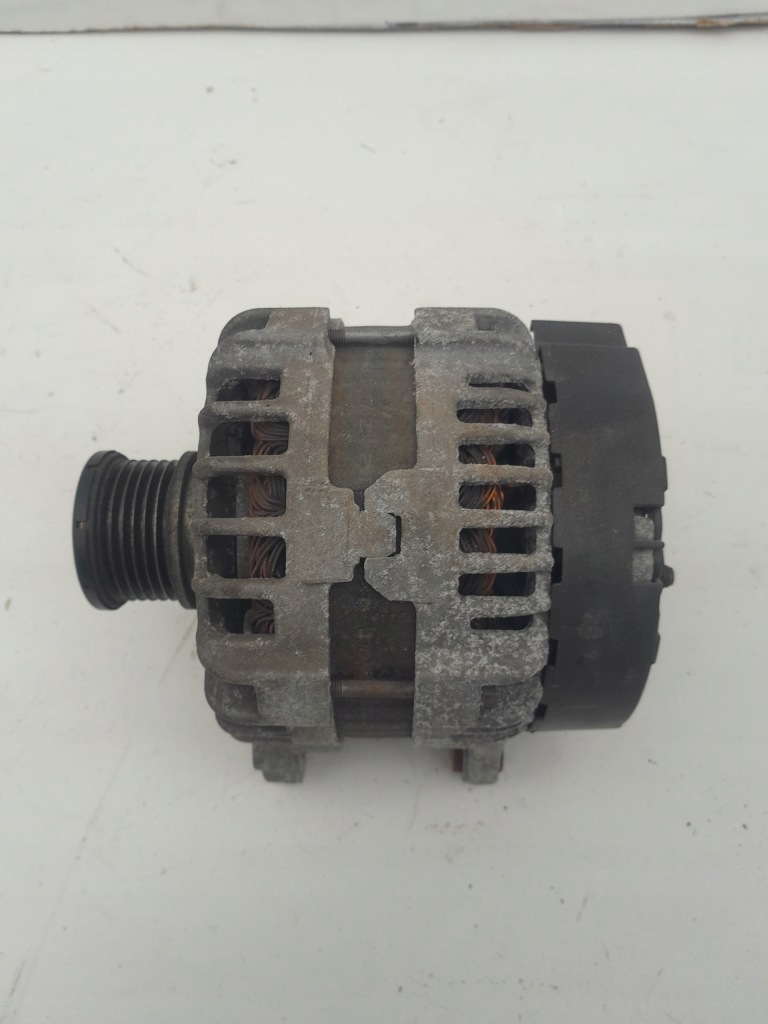 Купити Генератор 150a audi a4 b8 рестайлінг  , a5 8t 2.0 tdi