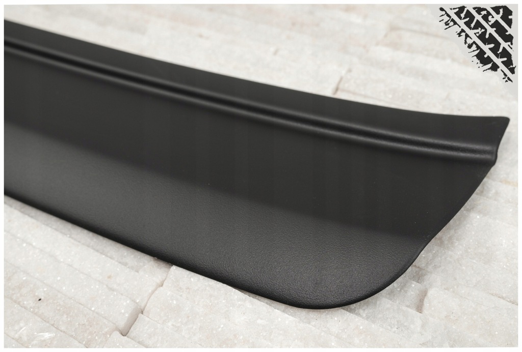 Mercedes a-class w177 amg 18+ молдинг бампера задній Ціна