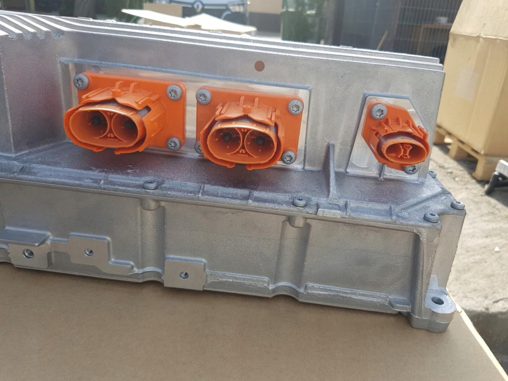 фото №3, Преобразователь напряжения nowa renault zoe 296091086r