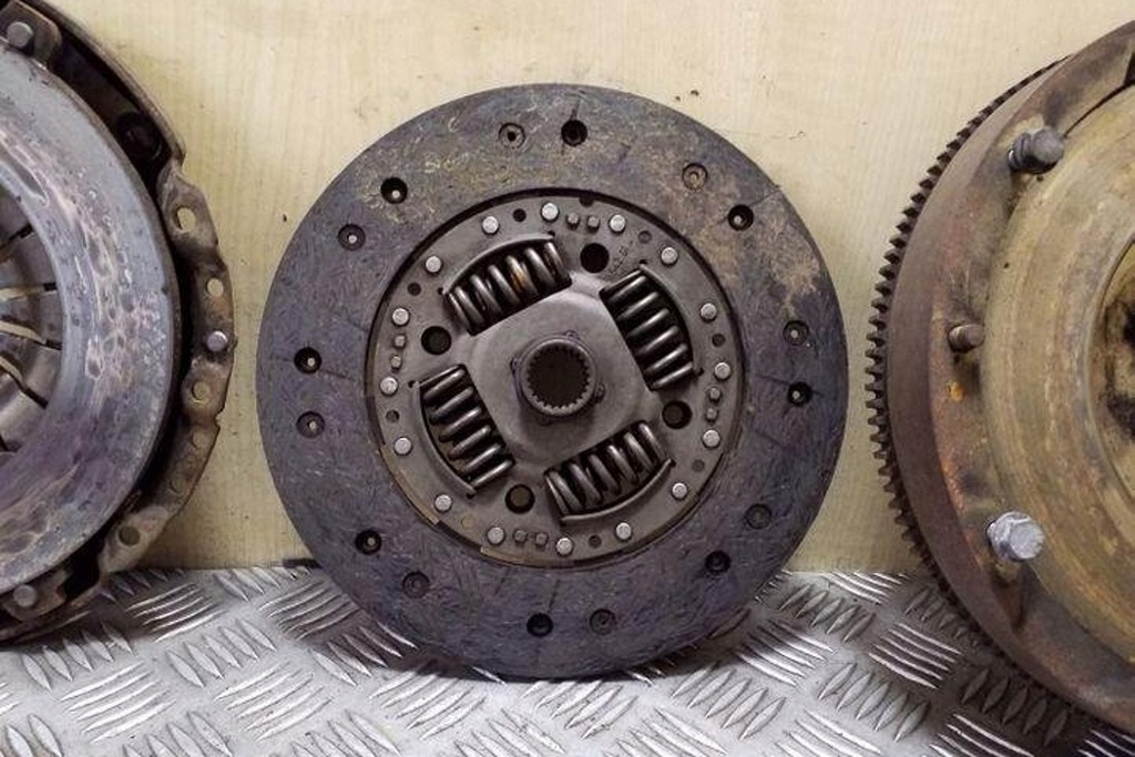 фото №10, Комплект сцепления opel frontera b 6b_ 90466546 2.2l бензиновый 100kw 2002