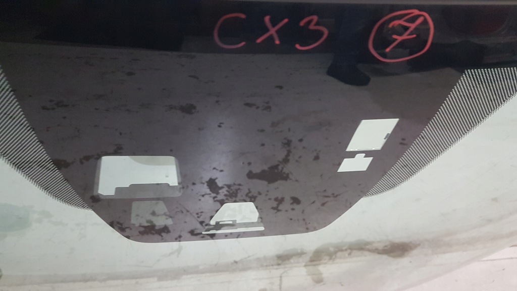 Стекло лобовое передняя mazda cx3 оригинал Цена