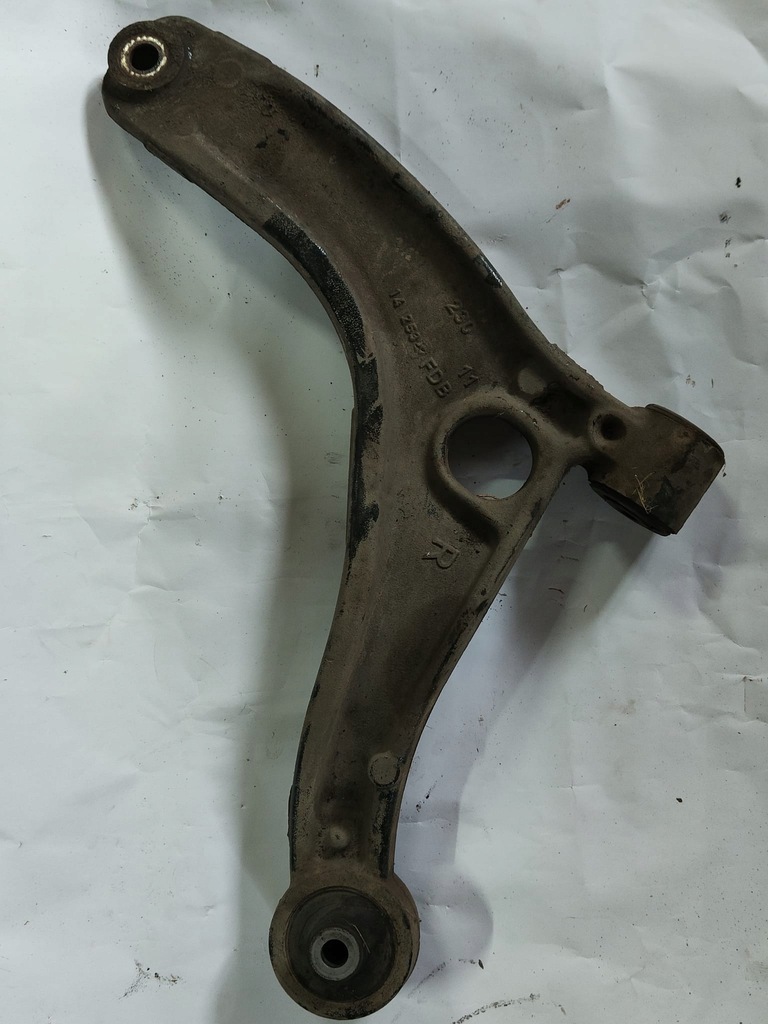 фото №1, Рычаг нижний передний правый renault master iii 2,3