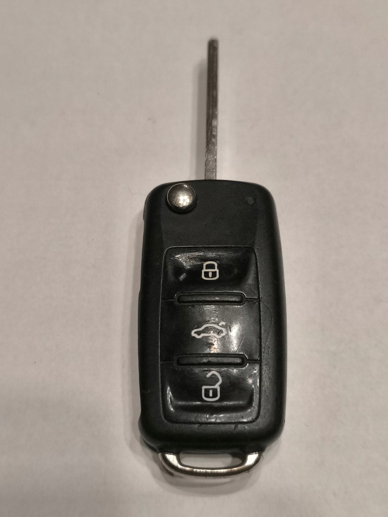 фото №1, Ключ ключ skoda octavia 3t0837202h