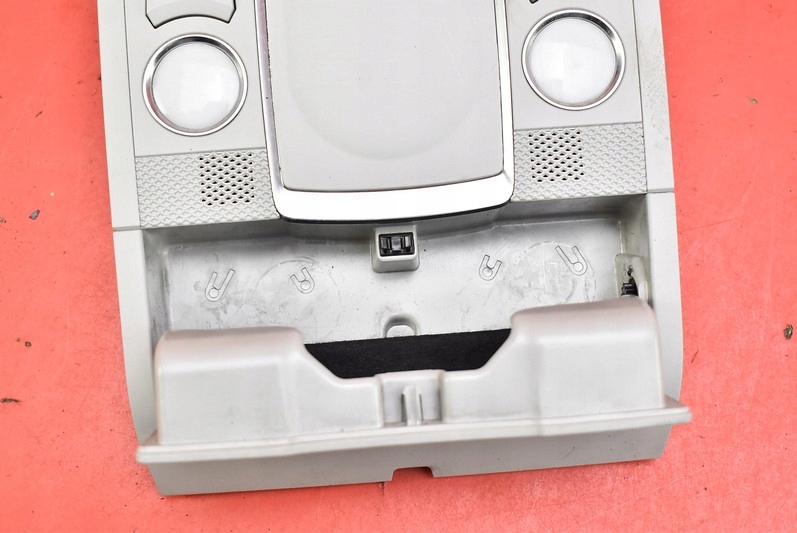 фото №8, Лампа освітлення салону перед 4f0947135bq audi a6 c6 04-08