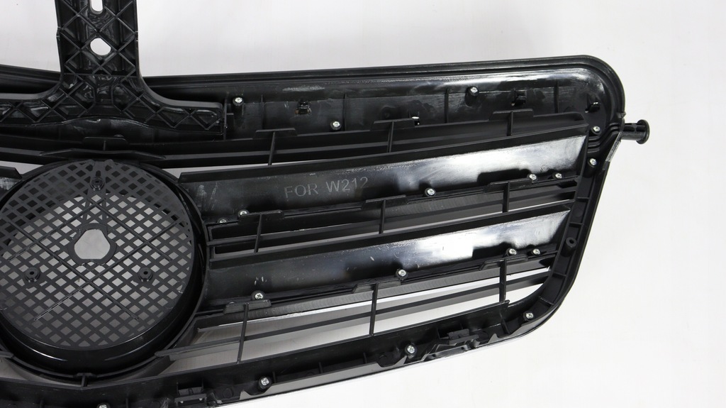фото №14, Решётка радиатора решётка радиатора mercedes w212 2009-2013