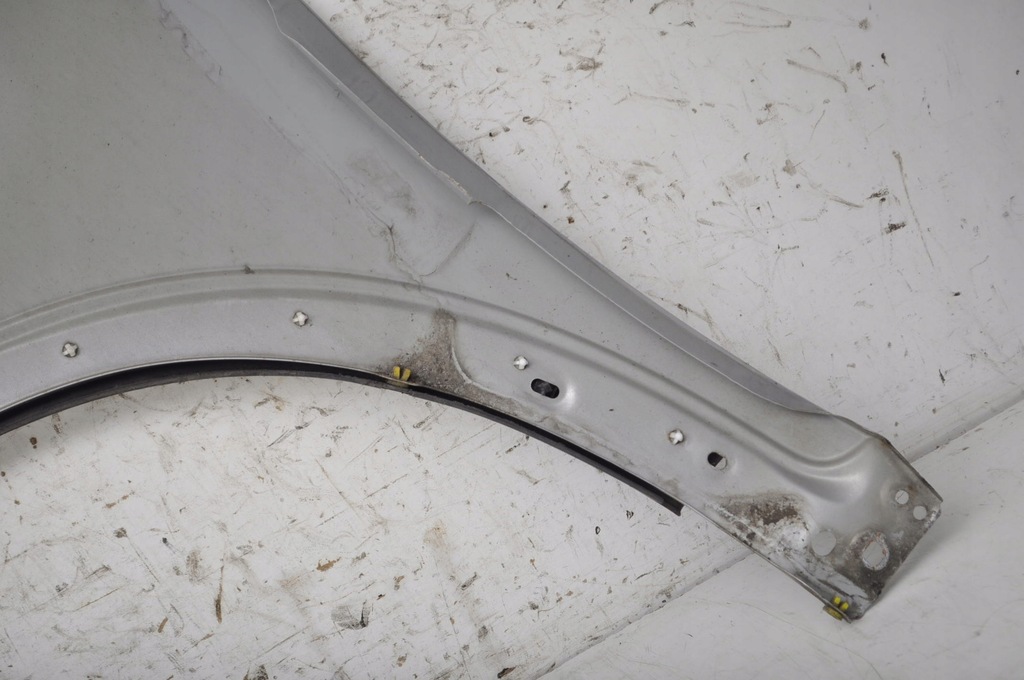 фото №11, Volvo c30 крыло правый перед przed lift молдинг