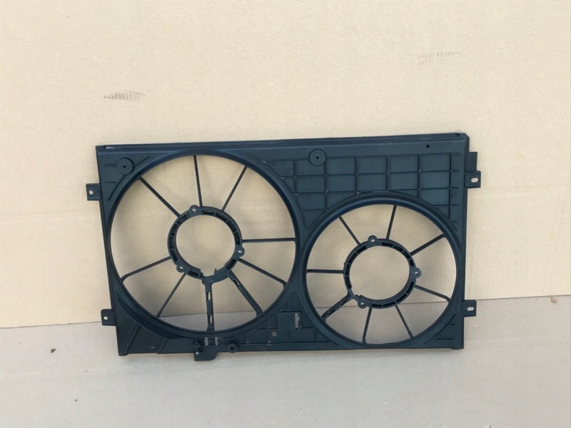 фото №1, Vw golf v skoda корпус вентилятора радіатора