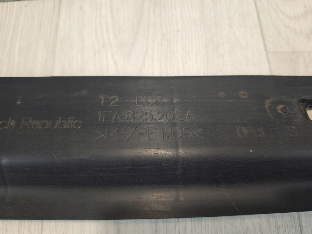 фото №13, Vw id.3 молдинг поріг захист підвіска права 1ea825202a