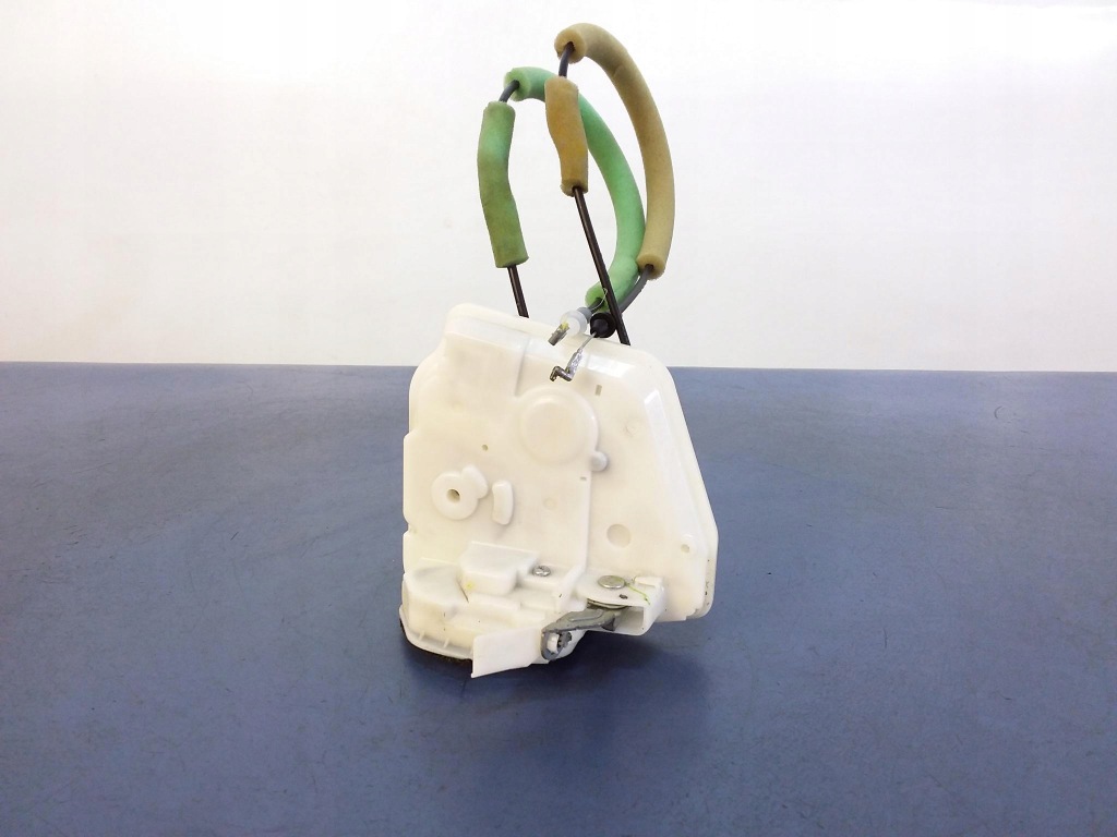 фото №2, Mazda 3 bm замок двері перед правий передній 4pin