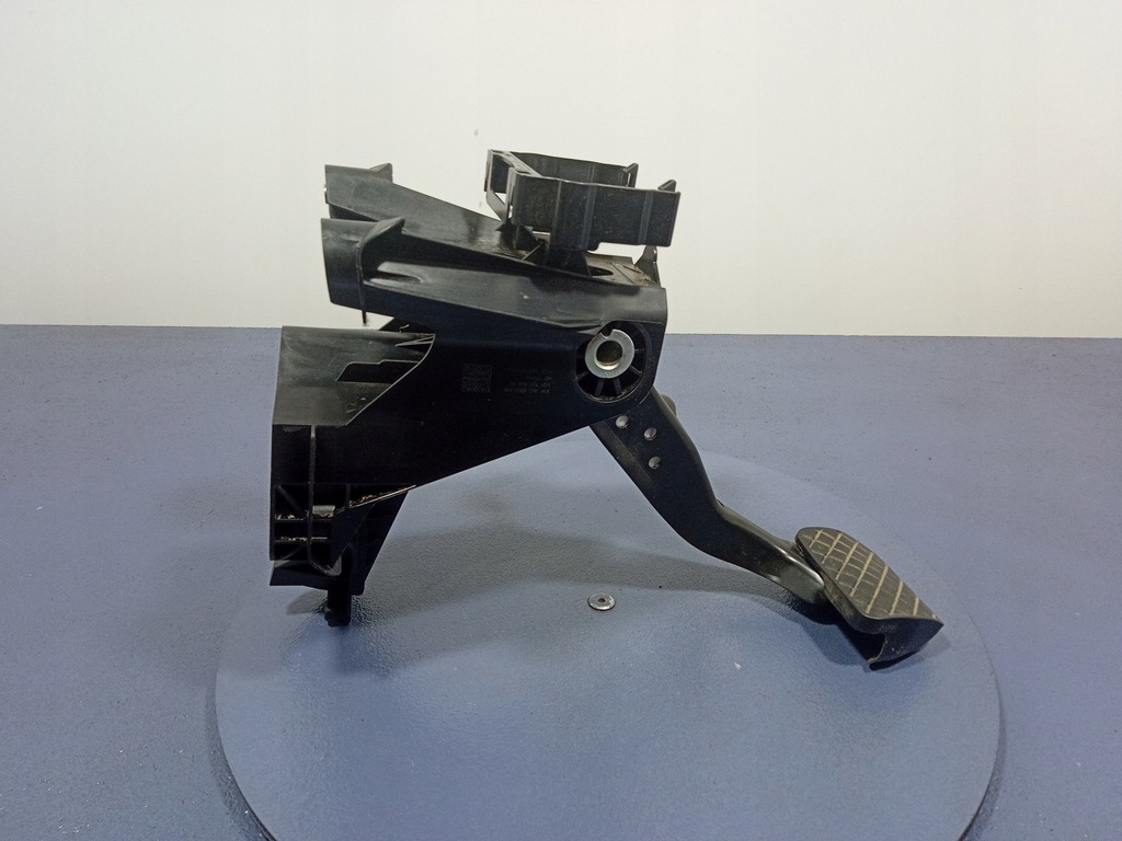 фото №4, Skoda kodiaq i 16- педаль тормоза автоматическая коробка передач 5q1723058bp