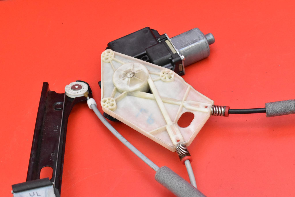 фото №11, Подъемник стекло левый перед eu 6r0959801r vw polo 5 v 6r 5d 09-15