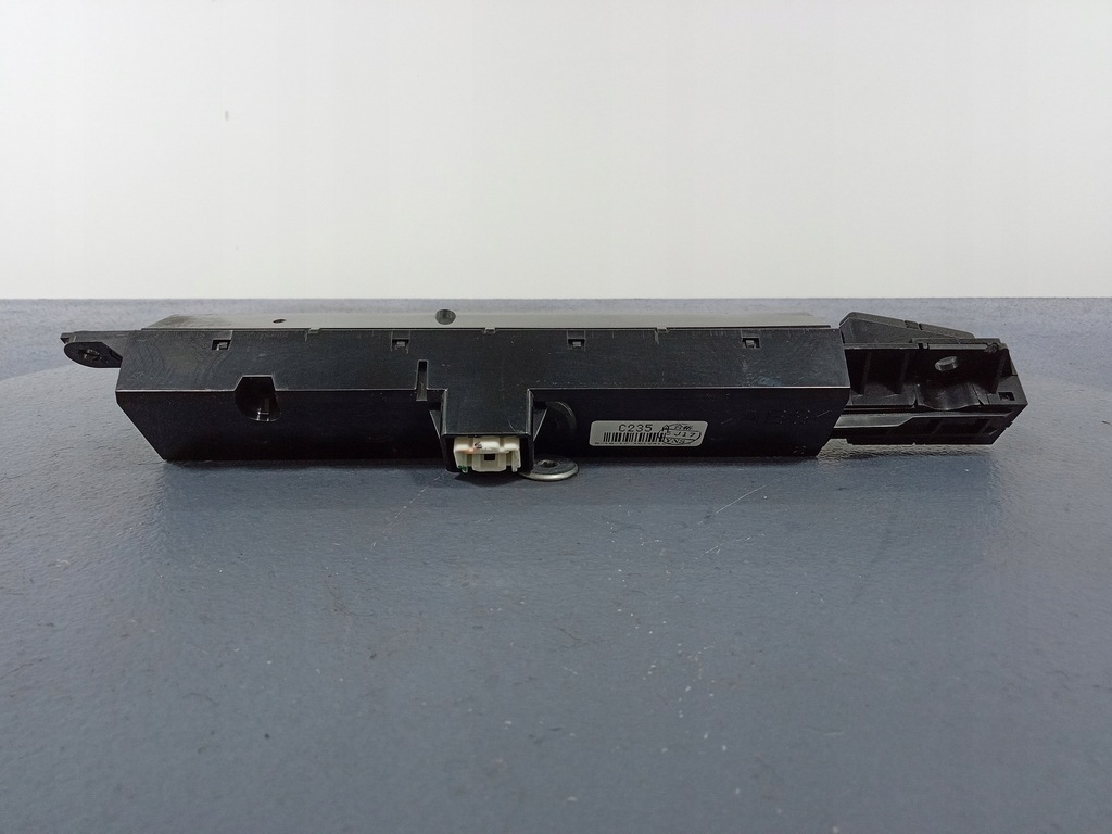 фото №3, Mazda 5 i cr дисплей экран радио панель