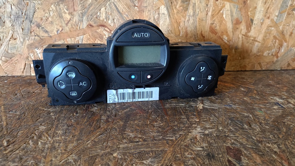 фото №1, Renault scenic ii - grand scenic ii 2004 панель кондиціонера