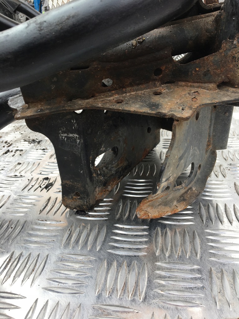 фото №8, Подрамник подрамник перед jaguar f-pace 16- x761