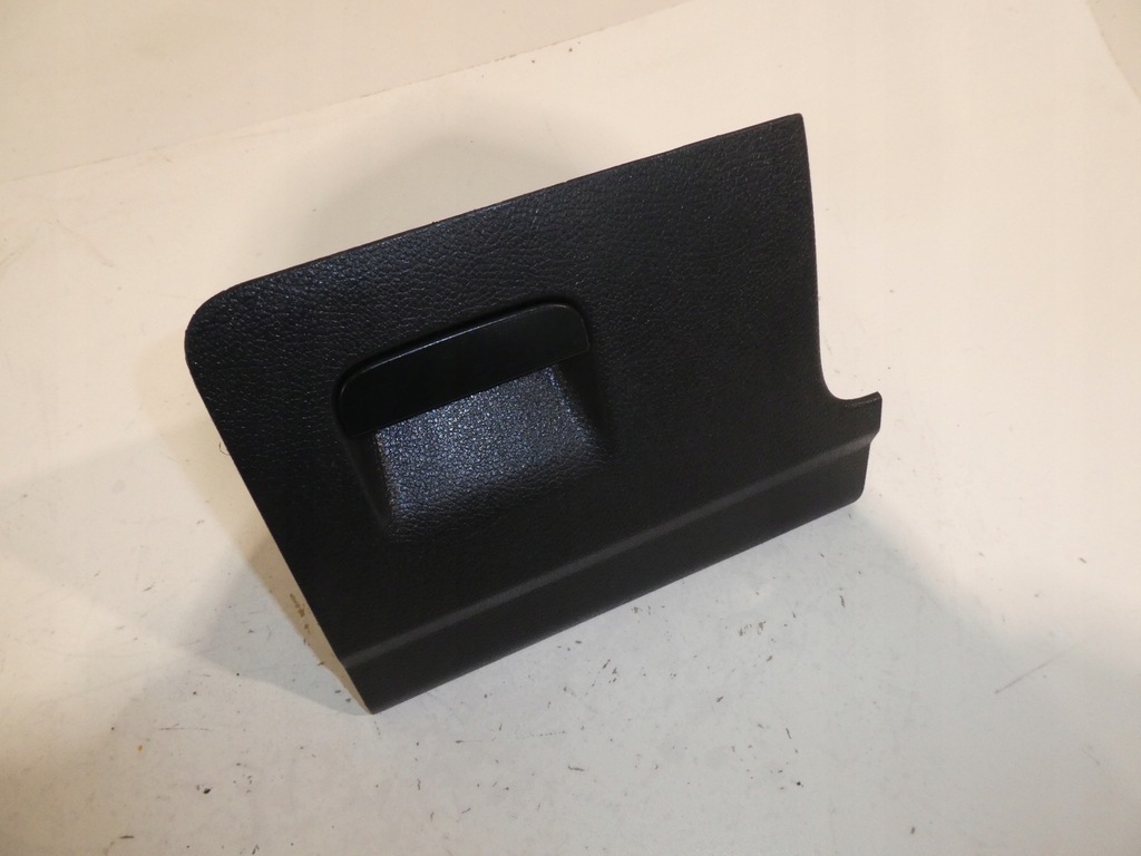 фото №1, Vw scirocco бардачок водителя 1k1857919f