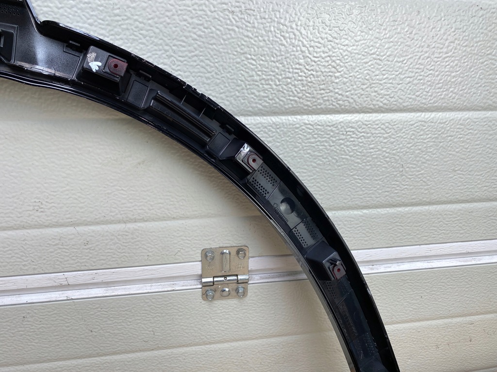 фото №10, Porsche cayenne iii 3 9y3 coupe молдинг крыла левый задняя накладка защита