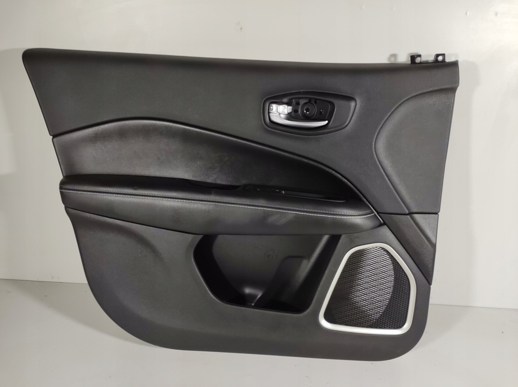 фото №4, Jeep compass 17r- обшивка двері перед лівий uk