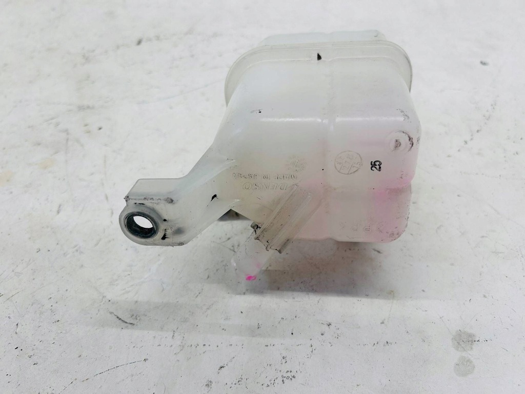 фото №5, Prius plus+ prius iii бачок расширительный охлаждающая жидкость жидкость малый