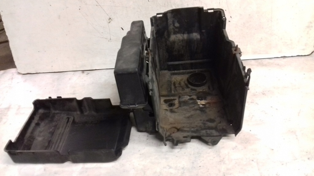 фото №7, Корпус акумулятор bp4k56040 mazda 3 i bk 03-09