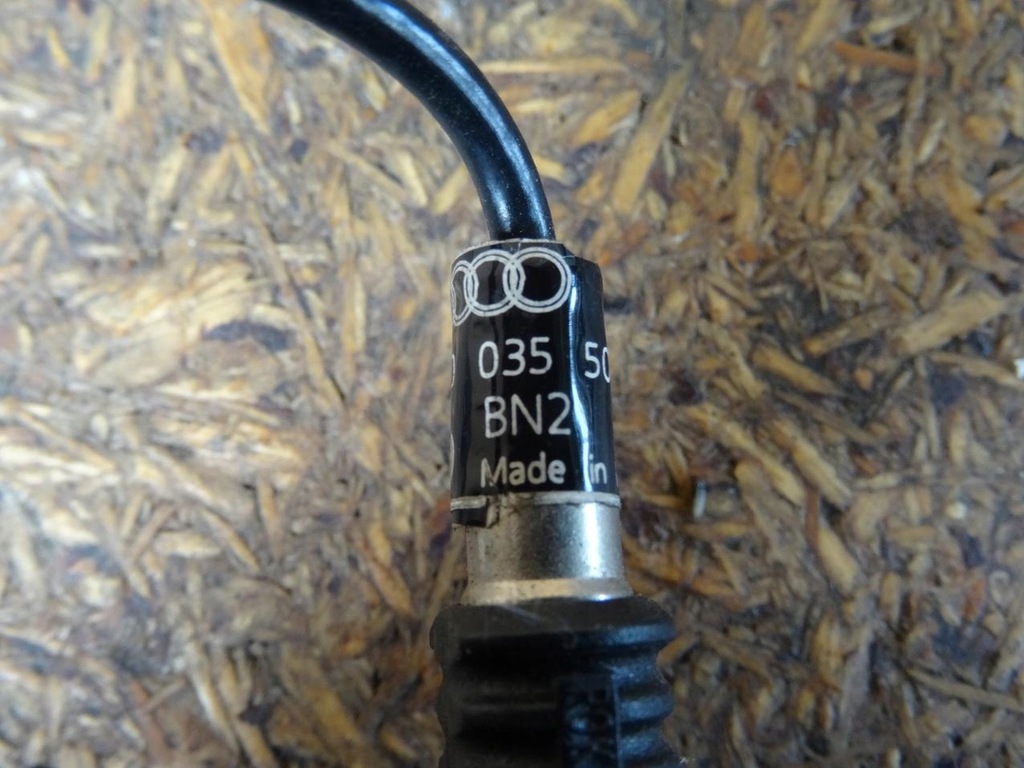 фото №10, Audi a3 8l lift антена дахова 8l0035548b 8l0035501g