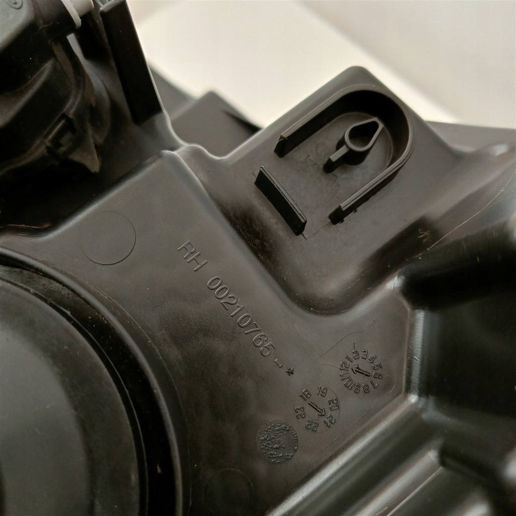 фото №10, Лампа права перед renault master 4 iv po 2020