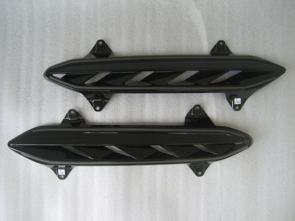 фото №1, Lamborghini urus впуск повітря капот nowe карбон 4ml823088c