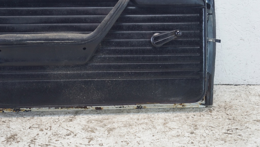 фото №12, Двері лівий перед peugeot 504