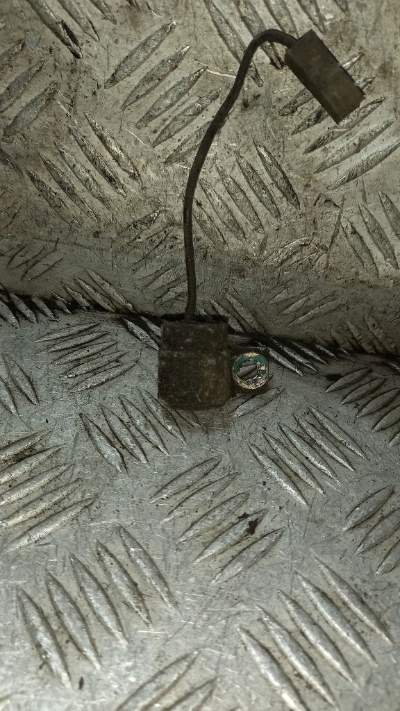 Купити Конденсатор fiat 126 p