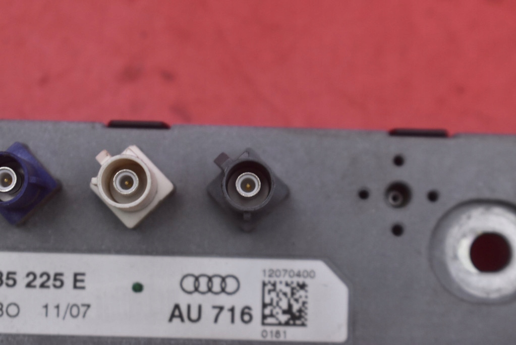 фото №9, Усилитель антенны 4l0035225e audi q7 4l 05-09